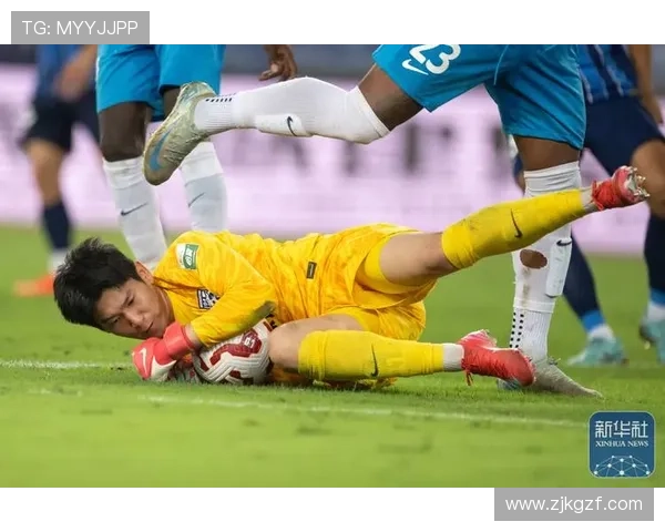 三镇门将郭嘉宇专注防守表现强调团队胜利的重要性