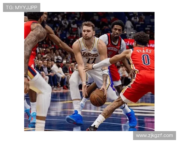 雷迪克谈对阵太阳的挑战里夫斯与东契奇需迅速适应比赛节奏